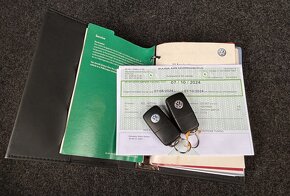 VOLKSWAGEN GOLF 1.9 TDI UNITED SPORT - Bez DPF / Ťažné - 19