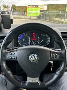 VW Golf R32 - 19