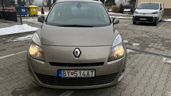 Renault Grand Scenic - 19