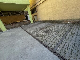 Na predaj 2-izbový byt s balkónom a parkovaním v Trnave - 19