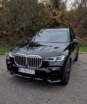 ZNIŽENÁ CENA BMW X7 40i, m-packet, 7 miestne, odpočet DPH - 19