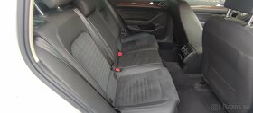 Volkswagen Passat Variant 2.0 TDI BMT Business Highline - 19