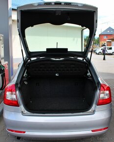Škoda Octavia 1.2 TSI Ambiente DSG - 19