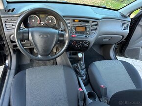 Kia Rio 1.4 LX benzín - 19