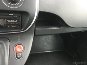 Renault Kangoo MAXI Z.E. ELEKTRO r.v.2021 34 000 km ČR DPH - 19