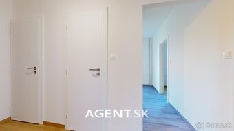 AGENT.SK | Na predaj 2-izbový byt so samostatnou kuchyňou a  - 19