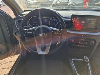 KIA X-Ceed 1.6 CRDi SCR Silver 116k M6 (diesel) 1.majiteľ - 19