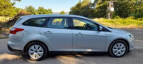 FORD  FOCUS  Kombi -1,6 TDCI Duratorq Turnier Trend - 19