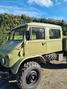 Mercedes-Benz Unimog 404S - 19