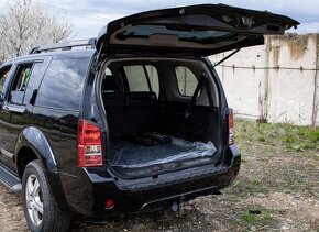 NISSAN PATHFINDER V6 3.0dci - 19