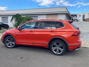 Tiguan Allspace 4x4 R-Line Habanero Virtual Pano ODPOČET DPH - 19