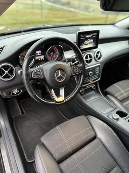 Mercedes-Benz CLA 200d 4matic - 19