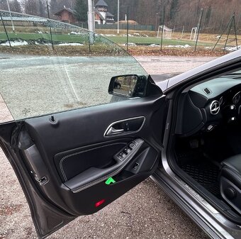 Mercedes Benz CLA  220d shooting brake - 19