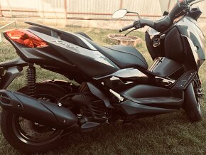 Yamaha XMax Tech max 125 - 19