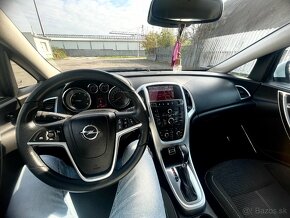 Opel Astra 2.0 J ŠPORT+TOURER AUTOMAT. - 19