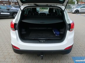 Hyundai ix35 2.0CRDi 100kW TRIKOLOR 4x4 TAŽNÉ ČR SERVISKA - 19