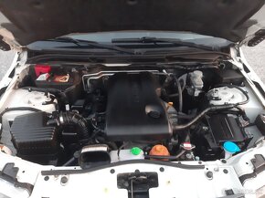 Suzuki Grand Vitara 2,4 benzin - 19