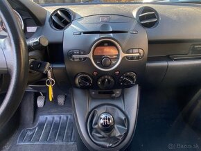 Mazda 2 1.3i 16V 55kW klimatizace ABS 171tkm ČR - 19