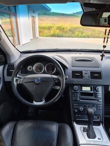 Volvo XC90 2.4 D5 7 miestne - 19