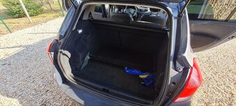 Renault Clio Grandtour 3 1.2 16V - 19