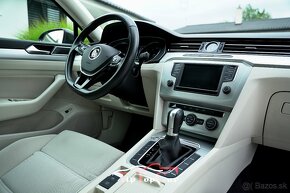 ⏩ Volkswagen Passat Variant 1.6 TDI BMT Comfortline DSG - 19