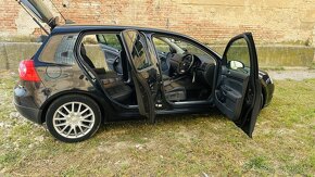 Volkswagen Golf 2.0 TDI dsg highline - 19