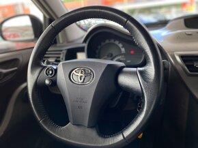 Toyota iQ 1.0 vvt-i 50kW - 19