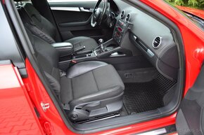 AUDI A3 2.0 TDI S LINE 4x4, ELEKTRÓNY R18, XENÓNY, CHRÓM - 19