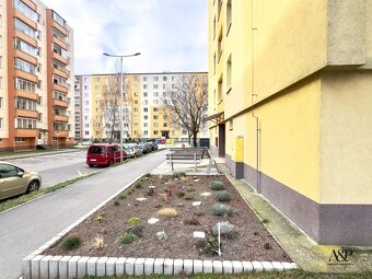 NA PREDAJ 3 IZB. BYT S KOMOROU A BALKÓNOM, 74M2, UL. L.NOVOM - 19