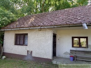 VÝRAZNE ZNÍŽENÁ CENA  Rodinný dom/chalupa v pokojnej čast - 19