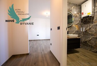 Luxusný apartmán v prvej rade od mora s výhľadom na more v C - 19