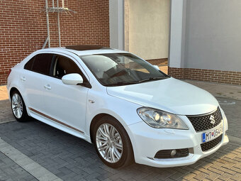 Suzuki Kizashi 2.4 VVT 131kW Manuál - 19