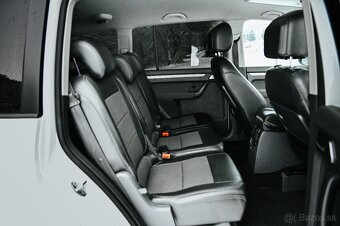 Volkswagen Touran 1.6 TDi ComfortLine - 19