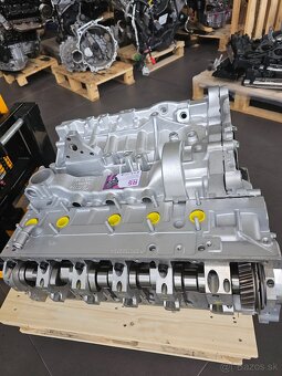 MOTOR BPC / BNZ / AXE / AXD 2,5 TDI VW T5 - 19