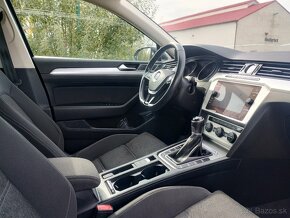 VW Passat Variant - 19