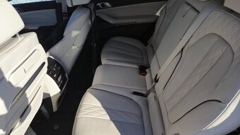 BMW X7 40d xdrive 259kw Automat - 19