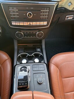 Mercedes Benz GLE 350 D 4 MATIC FULL AMG - 19