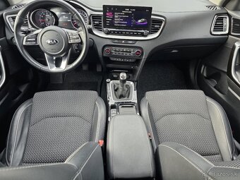 Kia XCeed 1.5 T-GDi Gold 118kw, benzín, Led , JBL, - 19