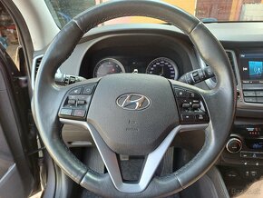 Hyundai Tucson r. 2016 2,0 CRDi 4x4, bohatá výbava - 19