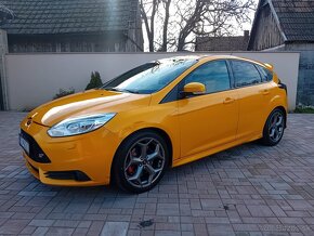 Ford Focus ST 2.0 EcoBoost SCTi ST R 250PS 12/2012 - 19