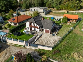 PRIESTRANNÝ RODINNÝ DOM, NA PREDAJ, CHRENOVEC - 19