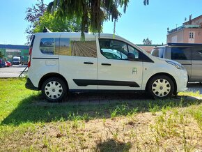 Ford Transit Connect - 19