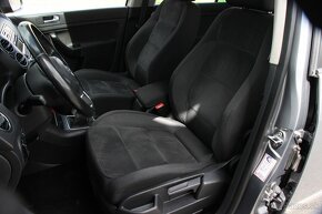 Volkswagen Golf Plus 1.6 TDI Highline - 19