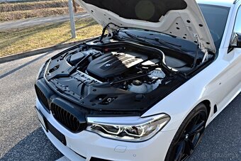 BMW rad 5 530d xDrive Mpaket 360 cam Webasto Soft Close - 19