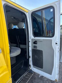 Renault Master odťahovka 7 miest nova STK - 19