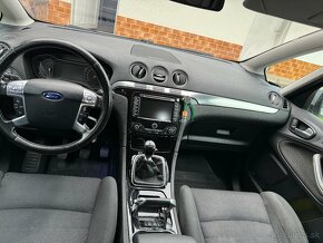 Ford S-max - 19