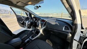 Predam Opel Astra Sports Tourer, 1. majitel, kupene na SK - 19