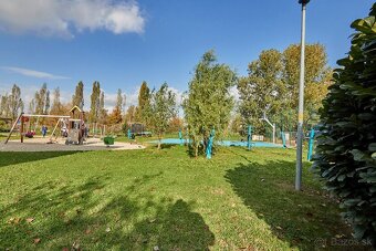 Zariadený 2 izbový byt s loggiou v projekte Senec Gardens - 19