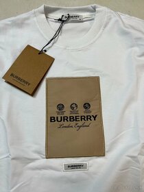 Burberry mikina 3 - 19