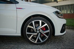 Volkswagen Polo GTI 2.0 TSI DSG - odp. DPH - 19